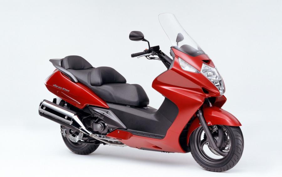 Honda Silver Wing 600
